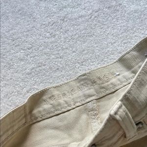 American eagle cream/beige mom shorts